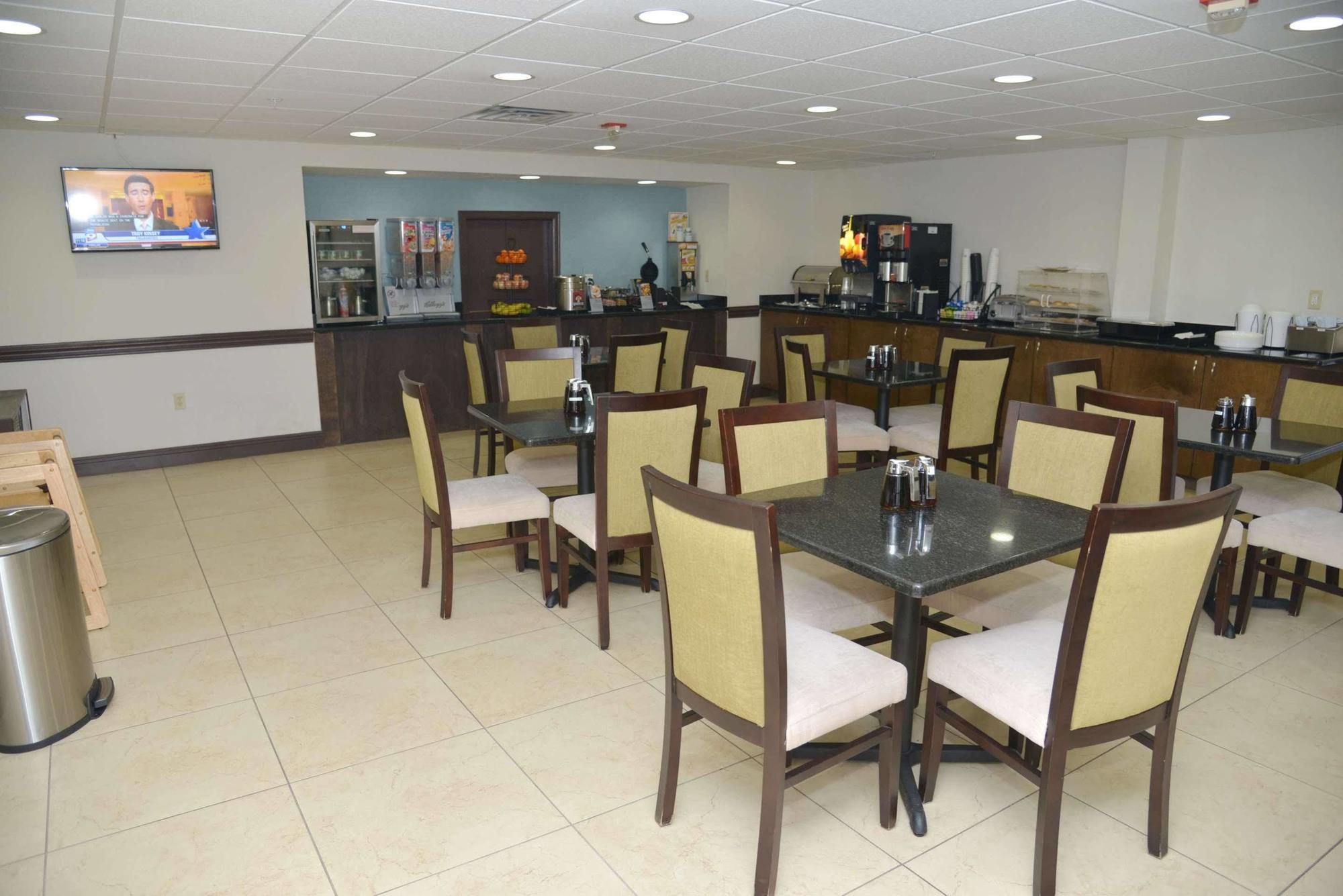 Western Hotel 3*